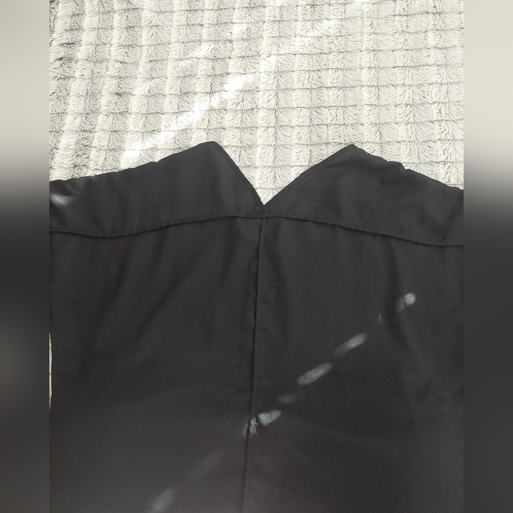EUC Black Ashley Stewart v-neck short‎ sleeve blouse size 14/16 - Picture 8 of 8